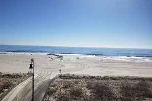 100 W Broadway, Long Beach, NY 11561 - Photo 32