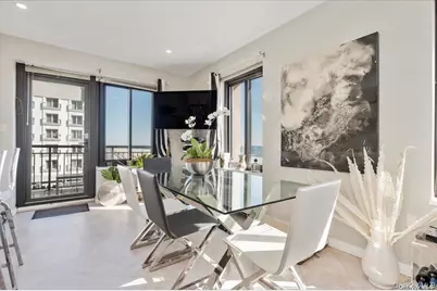 100 W Broadway #4F, Long Beach, NY 11561 - Photo 6