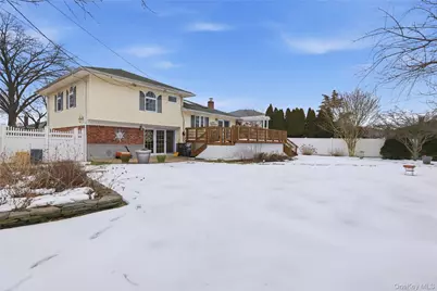 138 Washington Street, Farmingdale, NY 11735 - Photo 26