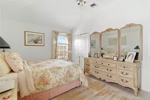 138 Washington St, Farmingdale, NY 11735 - Photo 16