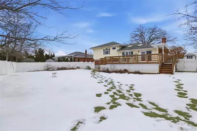 138 Washington Street, Farmingdale, NY 11735 - Photo 30