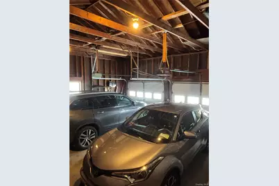 20 Hillview Drive, Poughkeepsie, NY 12603 - Photo 30