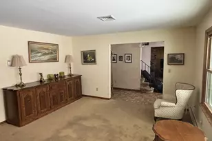 20 Hillview Dr, Poughkeepsie, NY 12603 - Photo 6