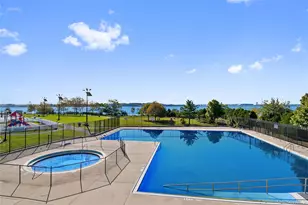 227 Surf Dr, Bronx, NY 10473 - Photo 6