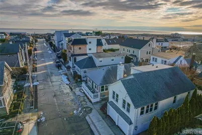 105 Baldwin Avenue, Point Lookout, NY 11569 - Photo 2