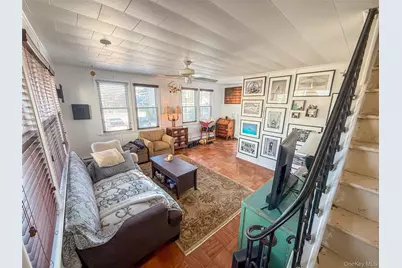 105 Baldwin Avenue, Point Lookout, NY 11569 - Photo 4