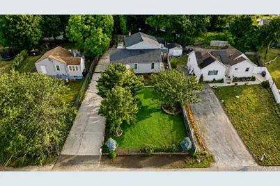 11 Jefferson Avenue, Wyandanch, NY 11798 - Photo 28