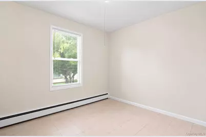 11 Jefferson Avenue, Wyandanch, NY 11798 - Photo 4