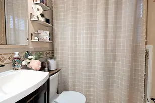 890 Clay St, Baldwin, NY 11510 - Photo 10