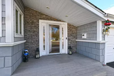 44 Corsa Street, Dix Hills, NY 11746 - Photo 4