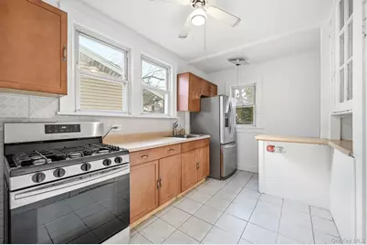 62 Washington Boulevard, Mount Vernon, NY 10550 - Photo 10