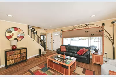 232 Old Farm Road, Levittown, NY 11756 - Photo 12