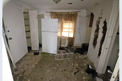 3141 Gunther Avenue, Bronx, NY 10469 - Photo 10