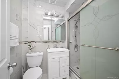 77-06 Kneeland Avenue, Elmhurst, NY 11373 - Photo 10