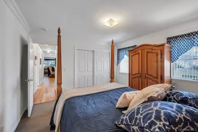 18 Hillcrest Street, Huntington, NY 11743 - Photo 14