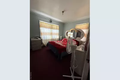 9021 189th Street, Hollis, NY 11423 - Photo 16