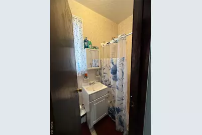 9021 189th Street, Hollis, NY 11423 - Photo 8