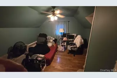 32 Butler Boulevard, Elmont, NY 11003 - Photo 12