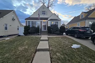 32 Butler Blvd, Elmont, NY 11003 - Photo 1