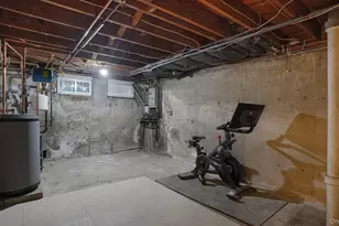 22 Marshall Ln, Westbury, NY 11590 - Photo 22