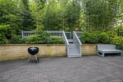 45-44 Browvale Lane, Little Neck, NY 11362 - Photo 20