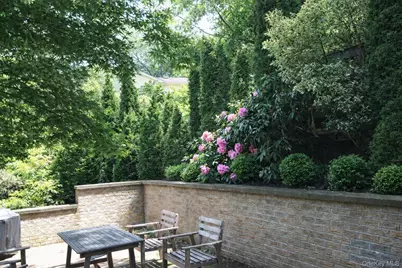 45-44 Browvale Lane, Little Neck, NY 11362 - Photo 18