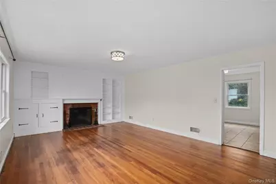 216 Poe Street, Hartsdale, NY 10530 - Photo 4