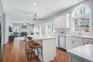 9 Trotter Ln, Poughkeepsie, NY 12603 - Photo 6