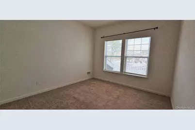 41 Greentree Court, Shirley, NY 11967 - Photo 20