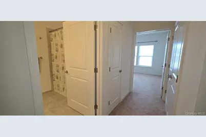 41 Greentree Court, Shirley, NY 11967 - Photo 18