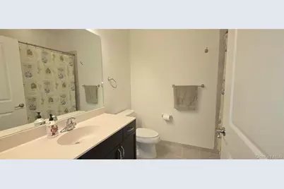 41 Greentree Court, Shirley, NY 11967 - Photo 18