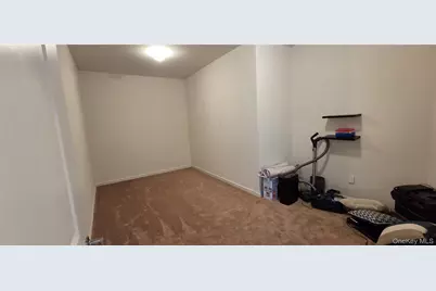 41 Greentree Court, Shirley, NY 11967 - Photo 22