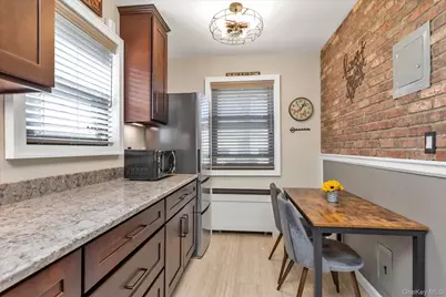 21-41 Utopia Parkway #LOWER, Whitestone, NY 11357 - Photo 8