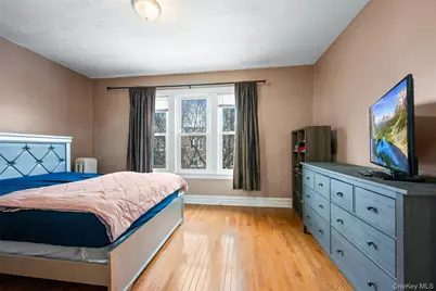 2565 99th Street, East Elmhurst, NY 11369 - Photo 10