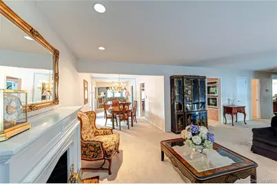 4 Winslow Lane, Kings Park, NY 11754 - Photo 6