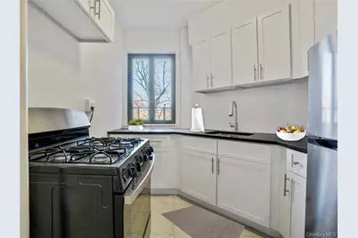 1561 Metropolitan Avenue #5A, Bronx, NY 10462 - Photo 1