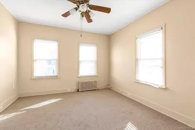 14 Endview Avenue, Lynbrook, NY 11563 - Photo 8