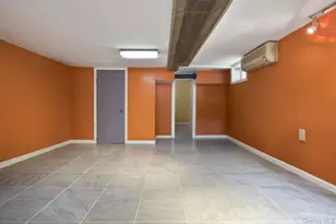 147-42 Hoover Ave, Briarwood, NY 11435 - Photo 14