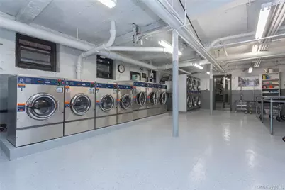 167-10 Crocheron Avenue #5B, Flushing, NY 11358 - Photo 18