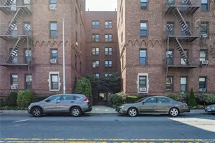 167-10 Crocheron Ave, Flushing, NY 11358 - Photo 2