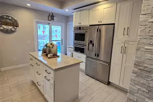98-08 164th Ave, Howard Beach, NY 11414 - Photo 10