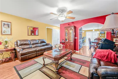 309 Mundy Lane, Mount Vernon, NY 10550 - Photo 2