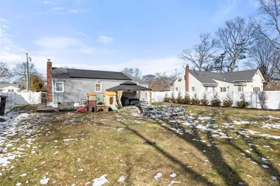 85 Cotter Street, West Islip, NY 11795 - Photo 18