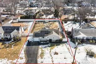 85 Cotter St, West Islip, NY 11795 - Photo 2