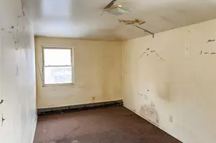 157-15 110th Ave, Jamaica, NY 11433 - Photo 10