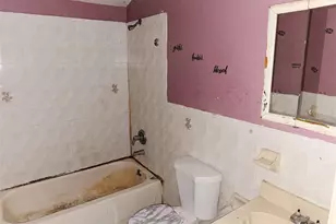 157-15 110th Ave, Jamaica, NY 11433 - Photo 6