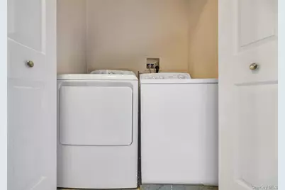 56 Snowdance Lane, Smithtown, NY 11787 - Photo 40