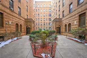 83-44 Lefferts Blvd, Kew Gardens, NY 11415 - Photo 10