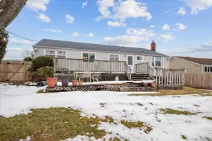 152 Haypath Rd, Old Bethpage, NY 11804 - Photo 24