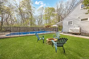 360 Renee Dr, Bayport, NY 11705 - Photo 28